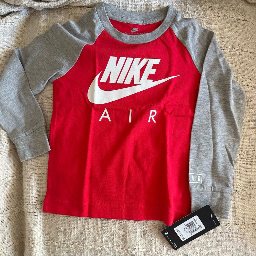 NIKE AIR long sleeve tee 3T